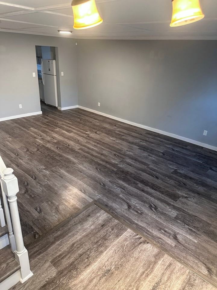 319 Gambrill Ct - Photo 3 of 16