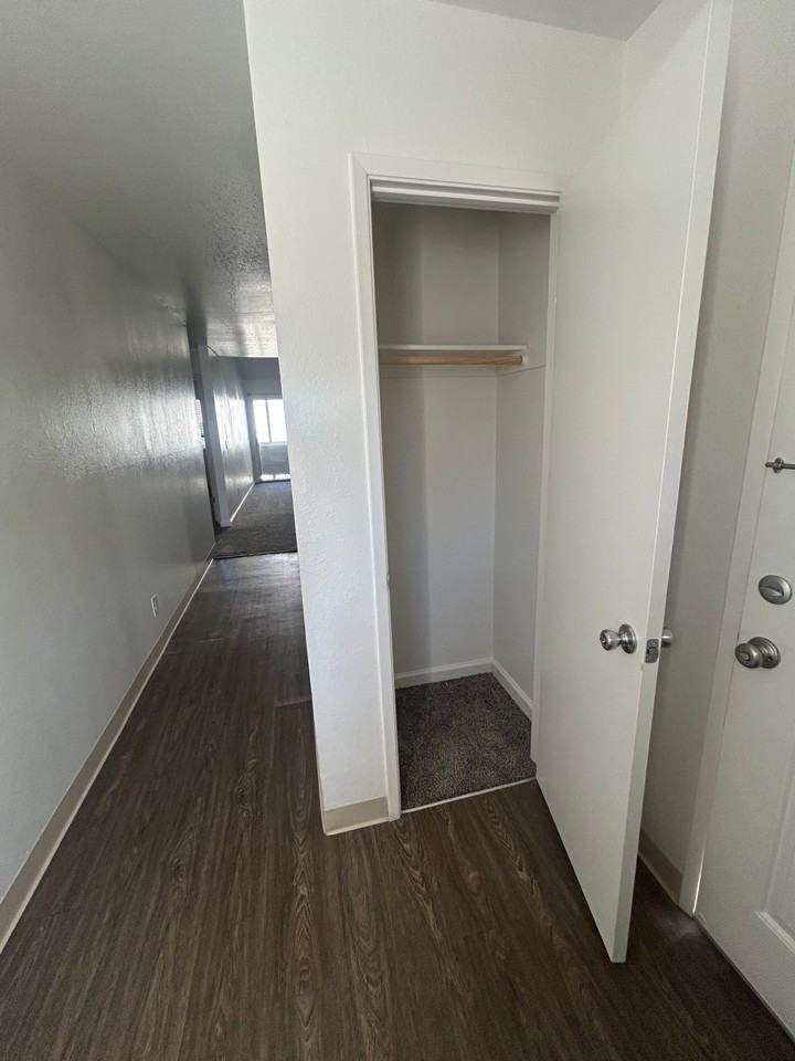 745 Lincoln Rd #44 - Photo 4 of 13