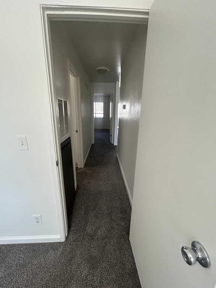 745 Lincoln Rd #44 - Photo 6 of 13