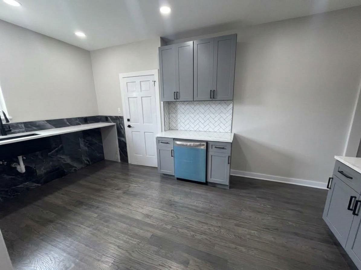 232 Franklin St #1 - Photo 5 of 13