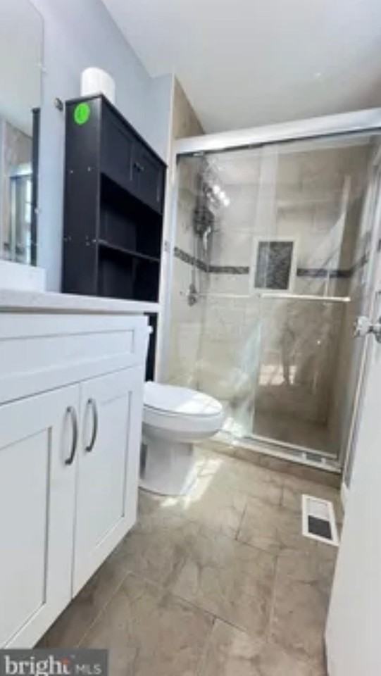 600 Castlewood Pl - Photo 6 of 12