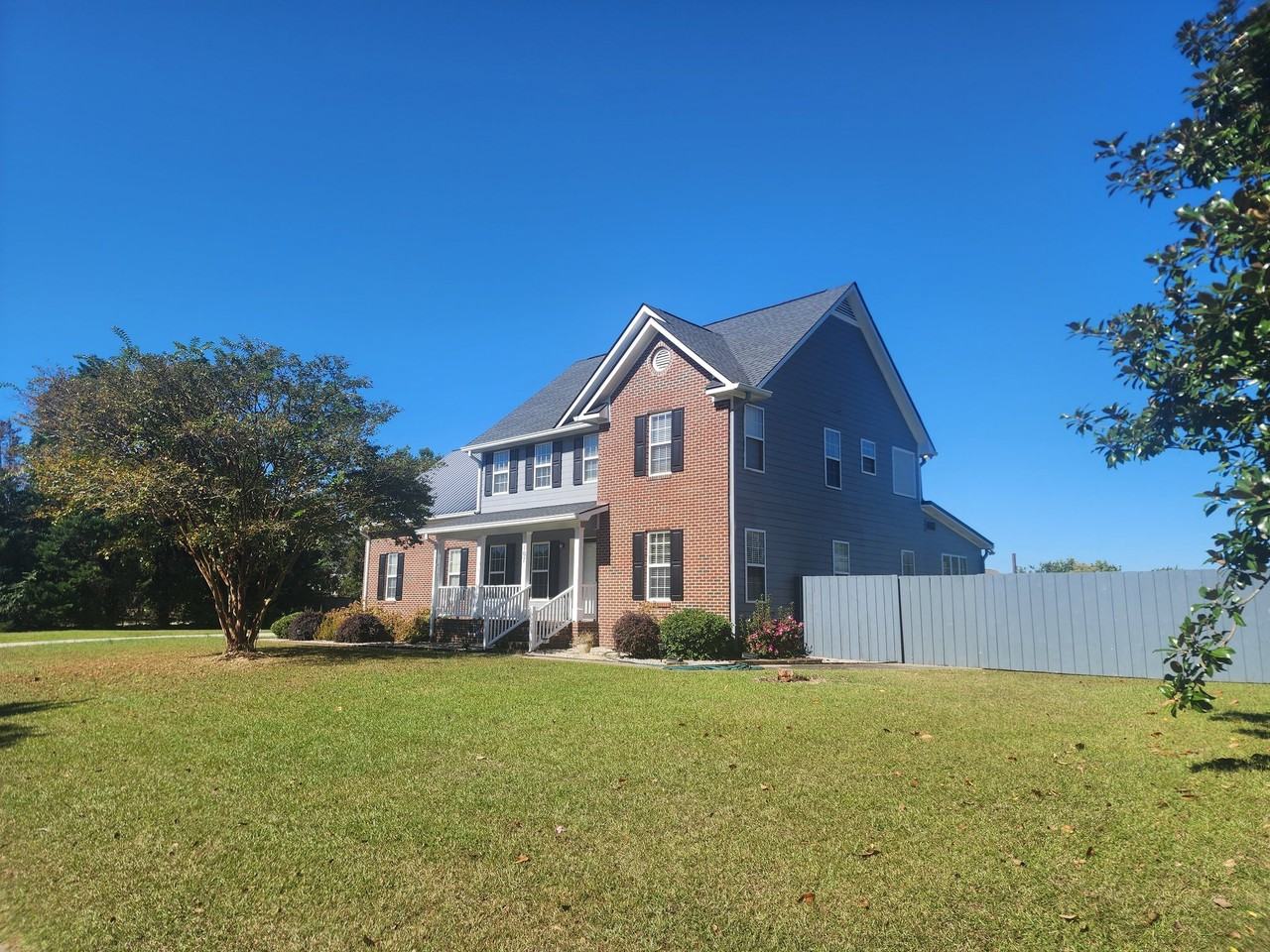 107 Neeley Ln - Photo 2 of 21