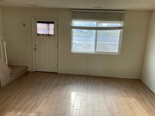 2347 Shawnee Dr - Photo 2 of 18