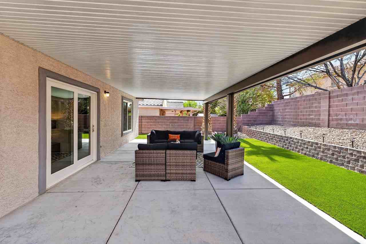 3261 River Glorious Ln - Photo 4 of 14