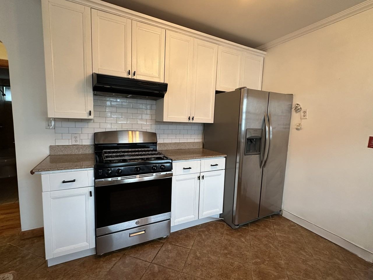 25 Hume Ave #1 - Photo 2 of 19