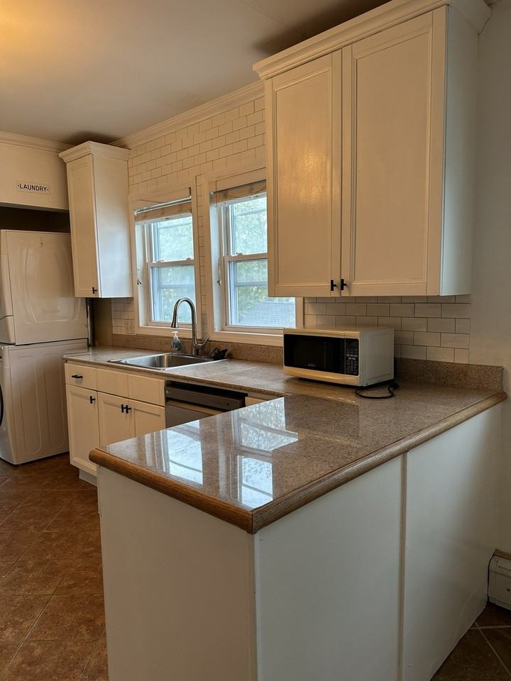 25 Hume Ave #1 - Photo 4 of 19
