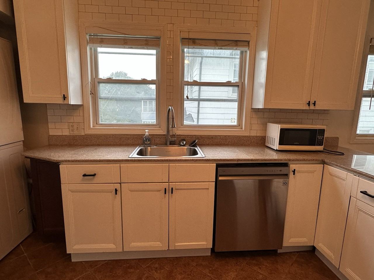 25 Hume Ave #1 - Photo 5 of 19