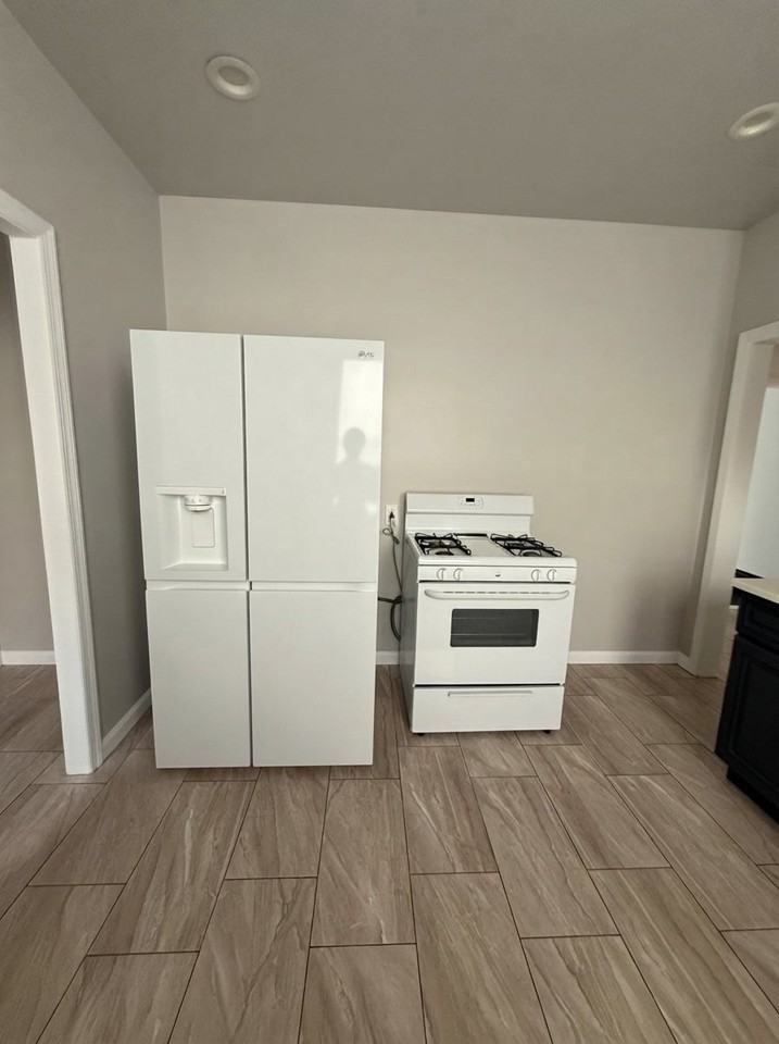 43 Philip Pl #2 - Photo 4 of 8