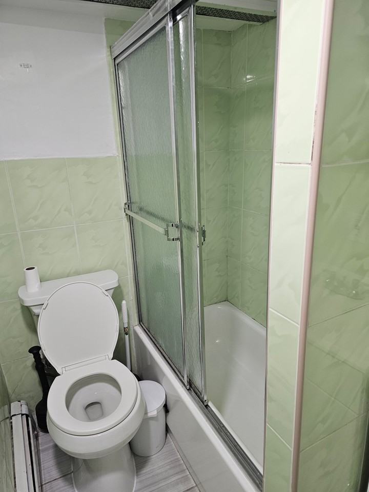 3262 33rd St #1 - Photo 2 of 10