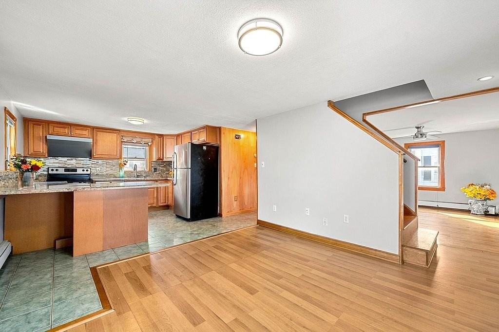 62 Armand Ave - Photo 3 of 19