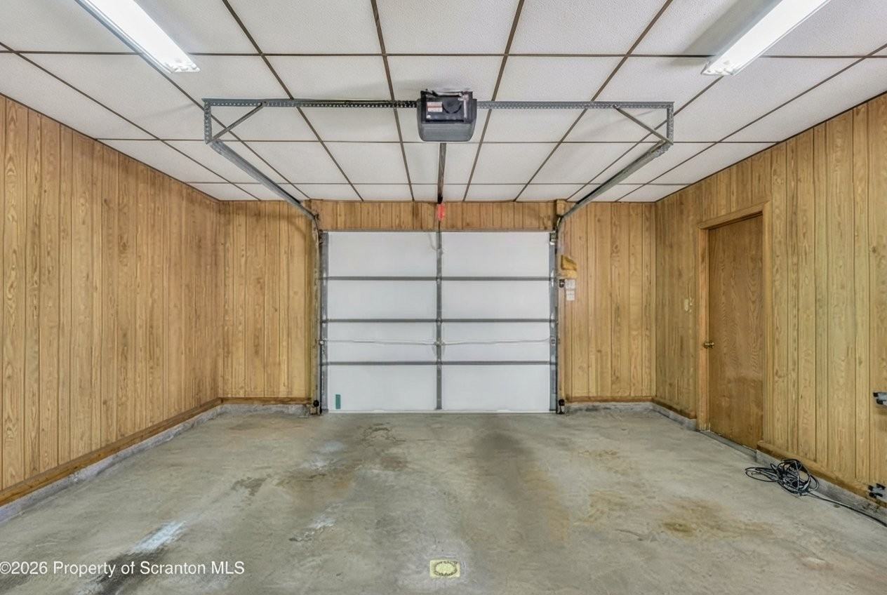 105 Electric St - Photo 2 of 17