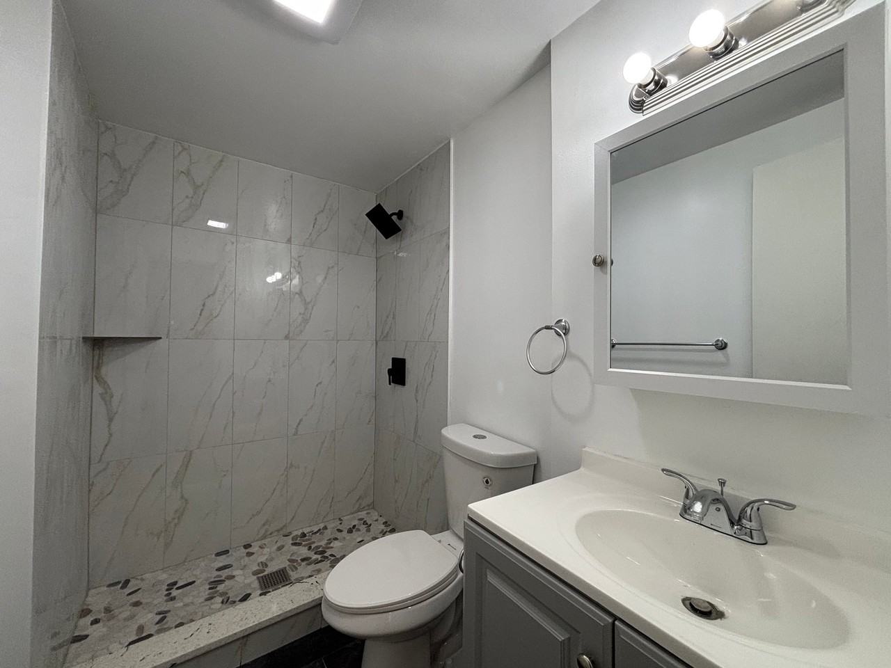 81 Westfield Ave - Photo 6 of 15
