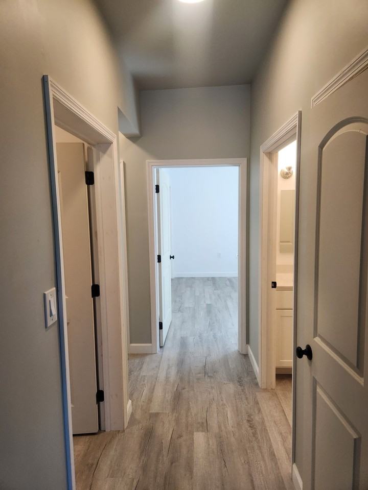 22 Dauphin St #REAR - Photo 7 of 20
