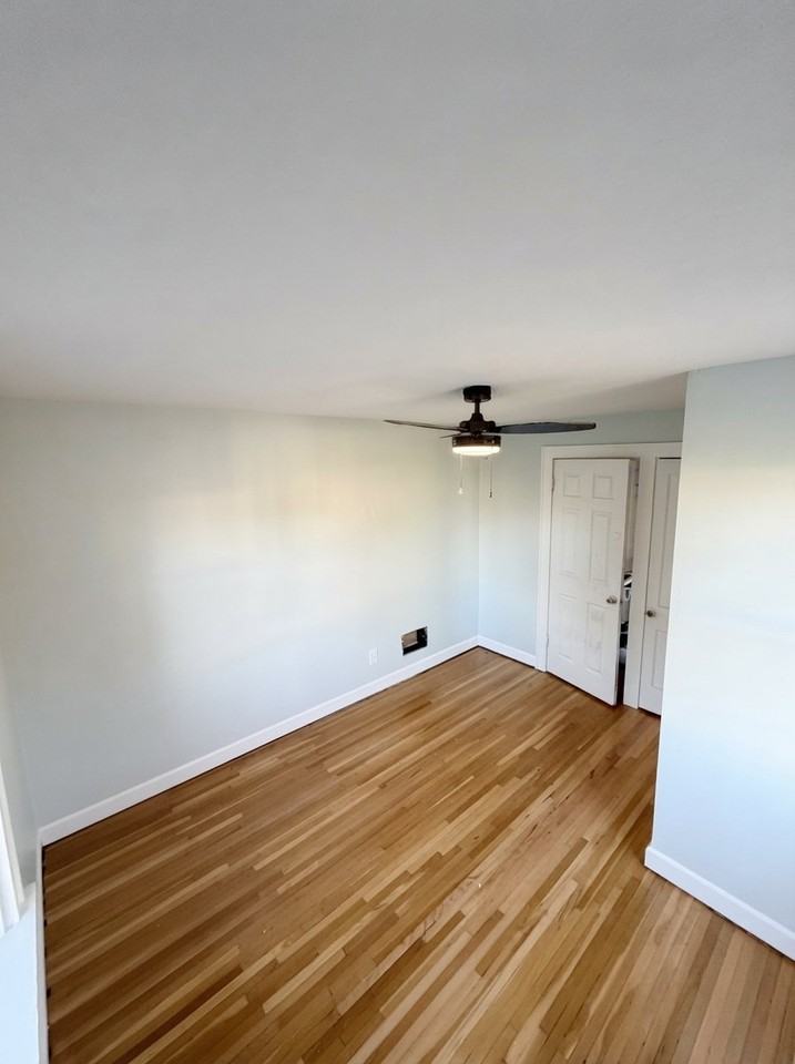 587 Wiltshire Rd - Photo 5 of 5