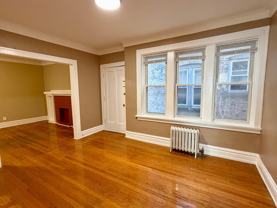 2843 W Berteau Ave #2N - Photo 1 of 1
