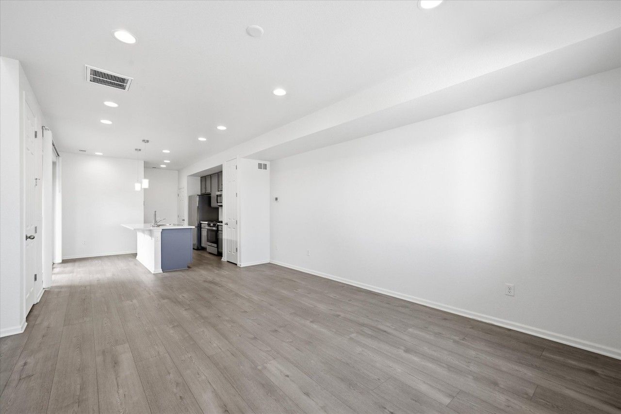 9632 Reunion Pkwy - Photo 5 of 19