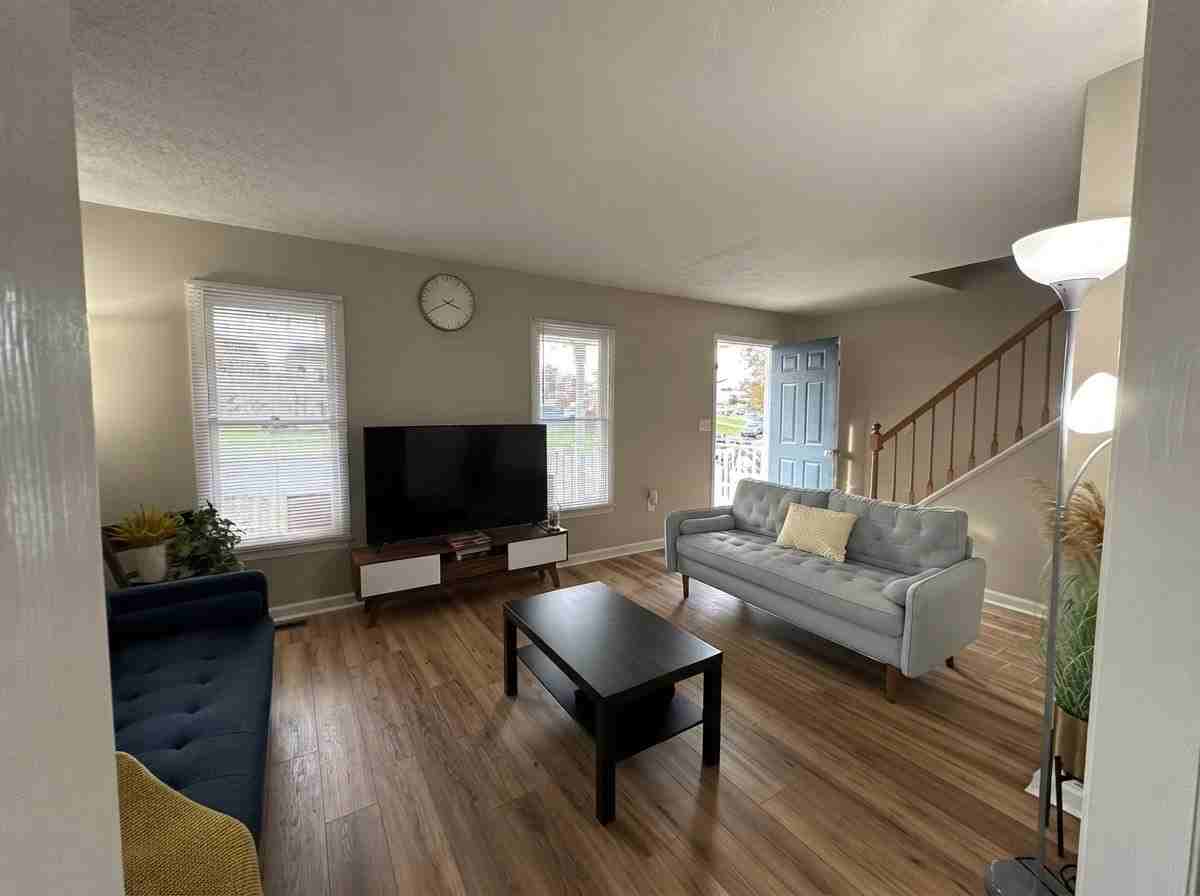 2013 Mosley St - Photo 2 of 10