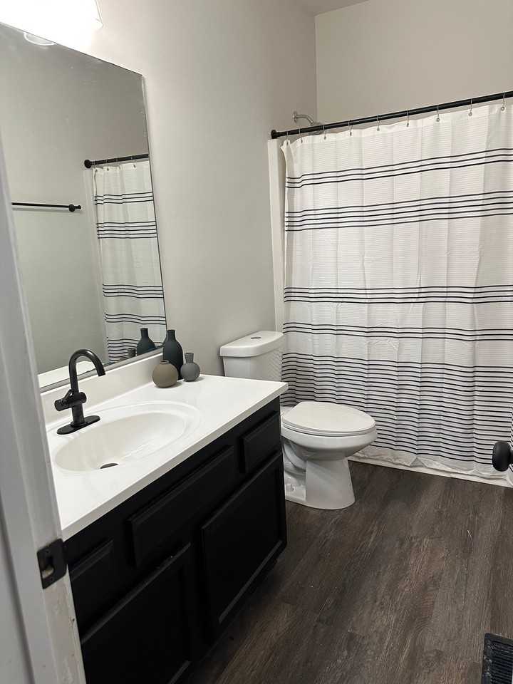 397 Yonkers Ave Nw - Photo 4 of 5