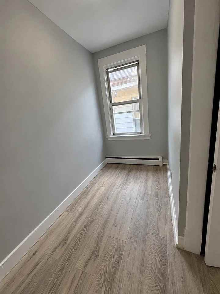 315 Watson Ave #4A - Photo 4 of 8