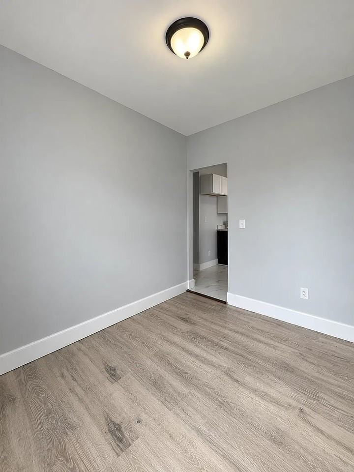 315 Watson Ave #4A - Photo 6 of 8