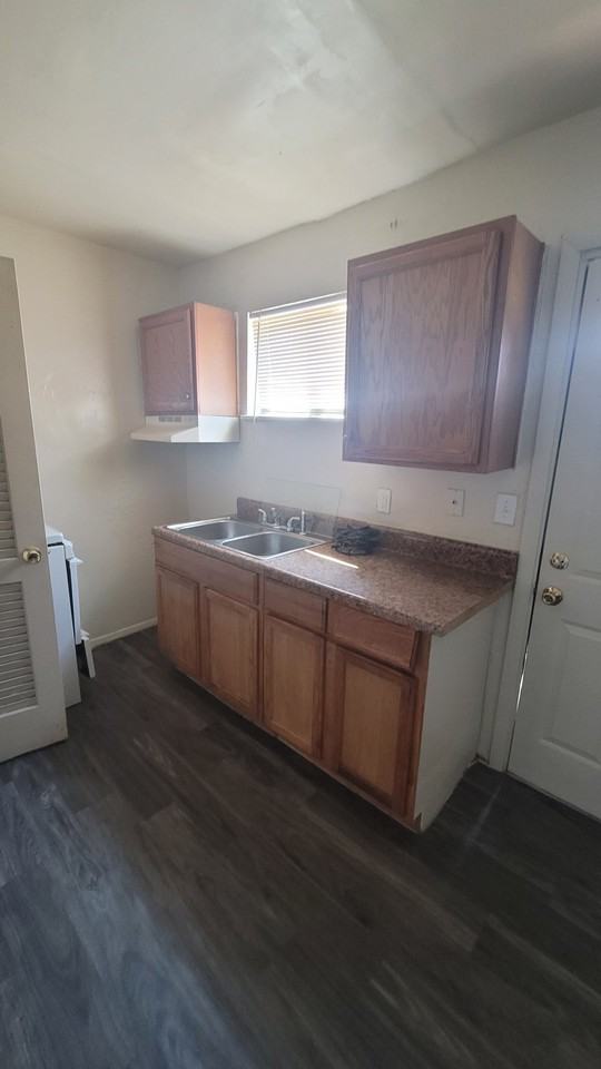 2225 Williamsburg Rd - Photo 4 of 10