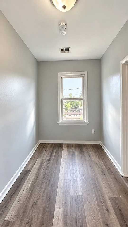 66 Highland Ave #2 - Photo 4 of 7
