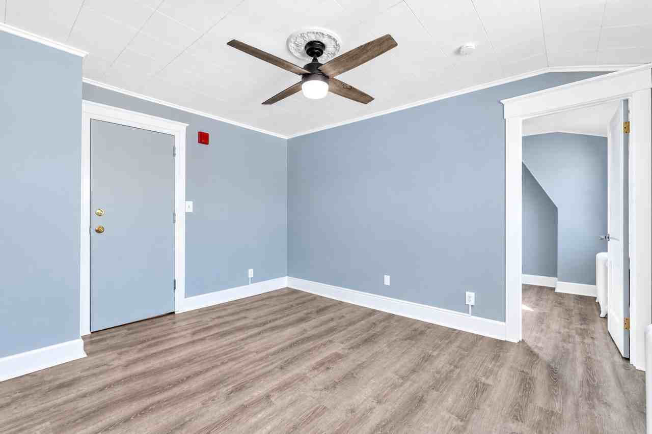 Park Circle - Photo 6 of 11