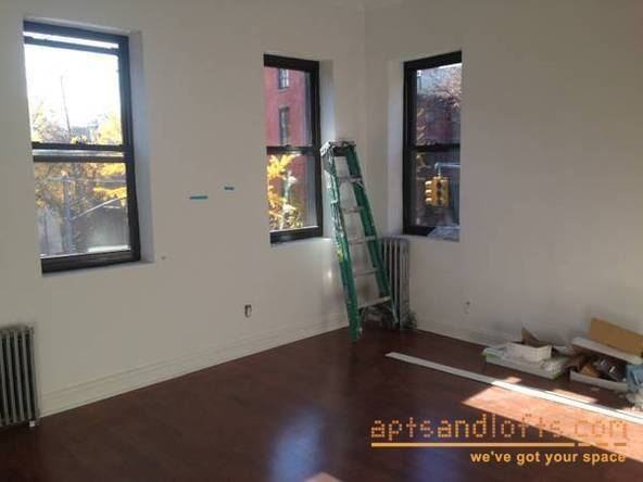 Bond & Pacific - Photo 3 of 4