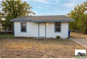 featured image of 713 W Avenue B