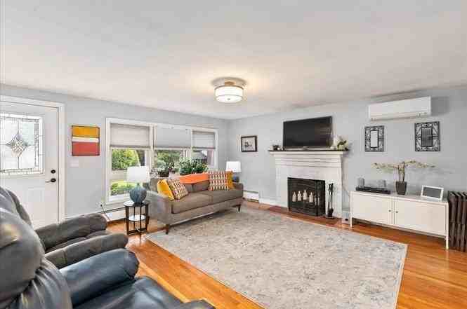 2 Coronet Ave #NA - Photo 4 of 23