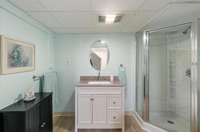 2 Coronet Ave #NA - Photo 6 of 23