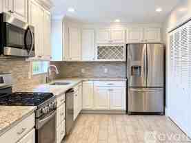 25 Jackson St #2 - Photo 1 of 1