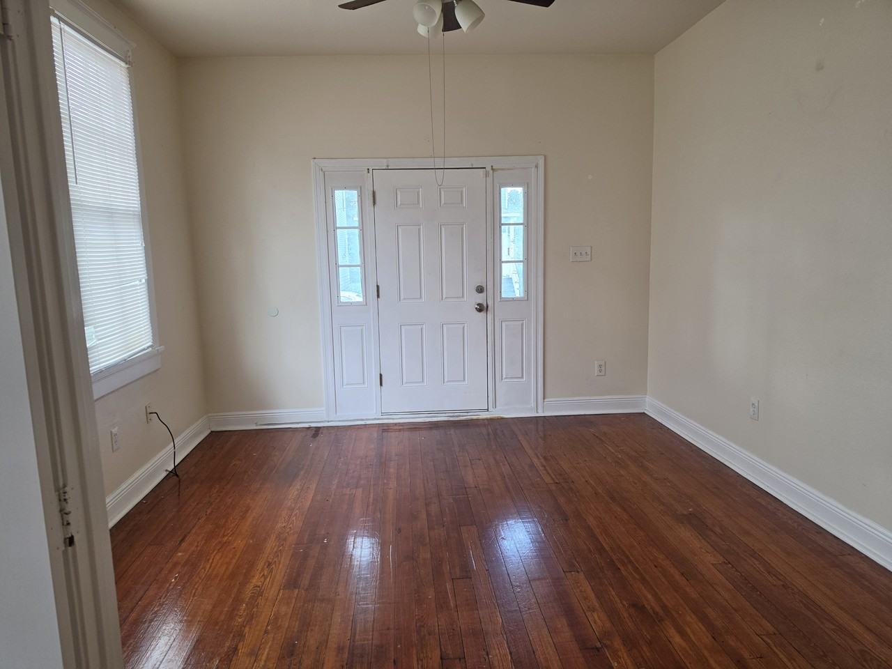 1315 France St - Photo 3 of 10