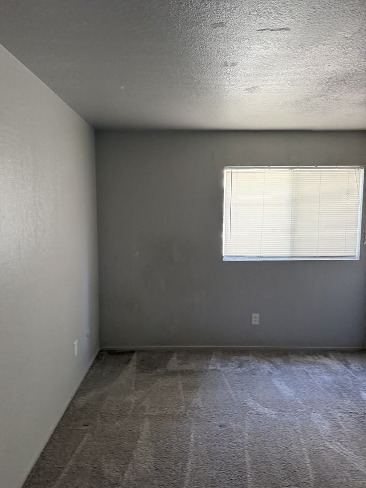 700 Mccoy Ct #36 - Photo 5 of 12