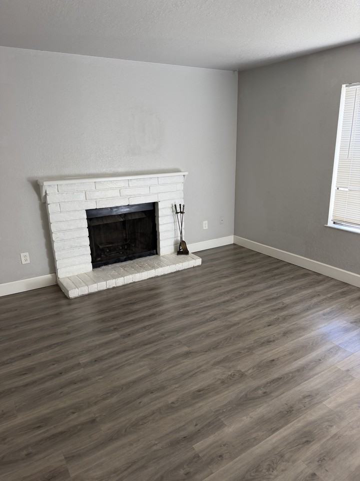 700 Mccoy Ct #36 - Photo 7 of 12