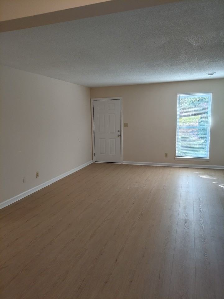 Farm Creek Dr #822 - Photo 5 of 10
