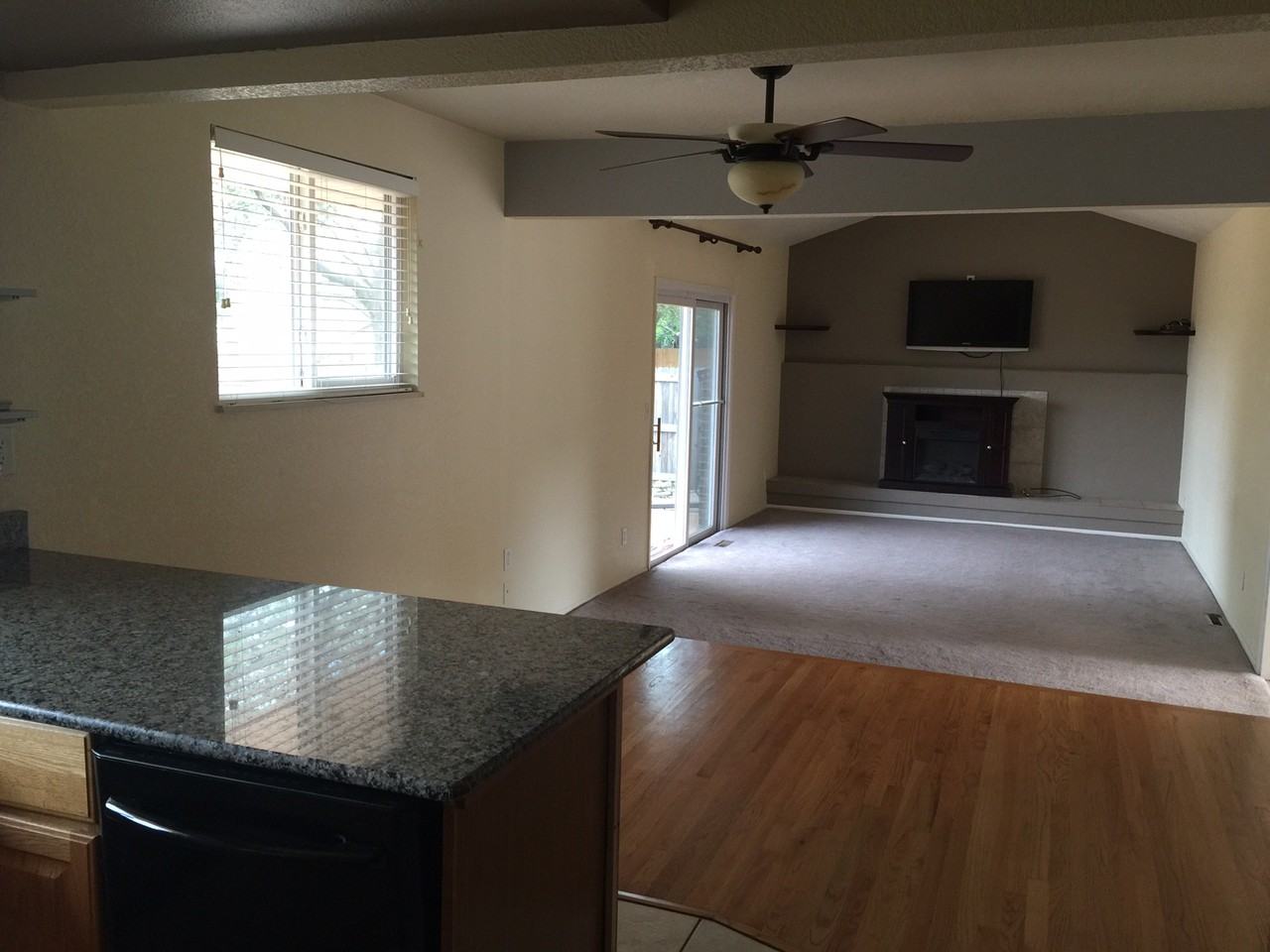 522 Deframe Ct #NA - Photo 5 of 12