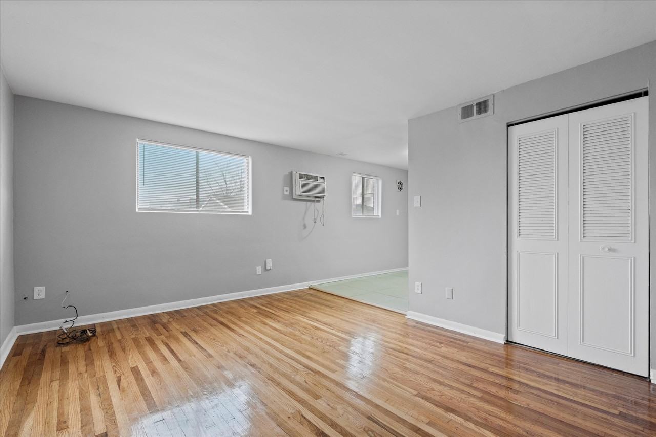 7100 Oxford Ave #43 - Photo 3 of 6