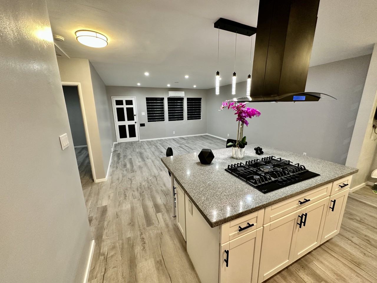 1243 N Cordova St #NA - Photo 5 of 25
