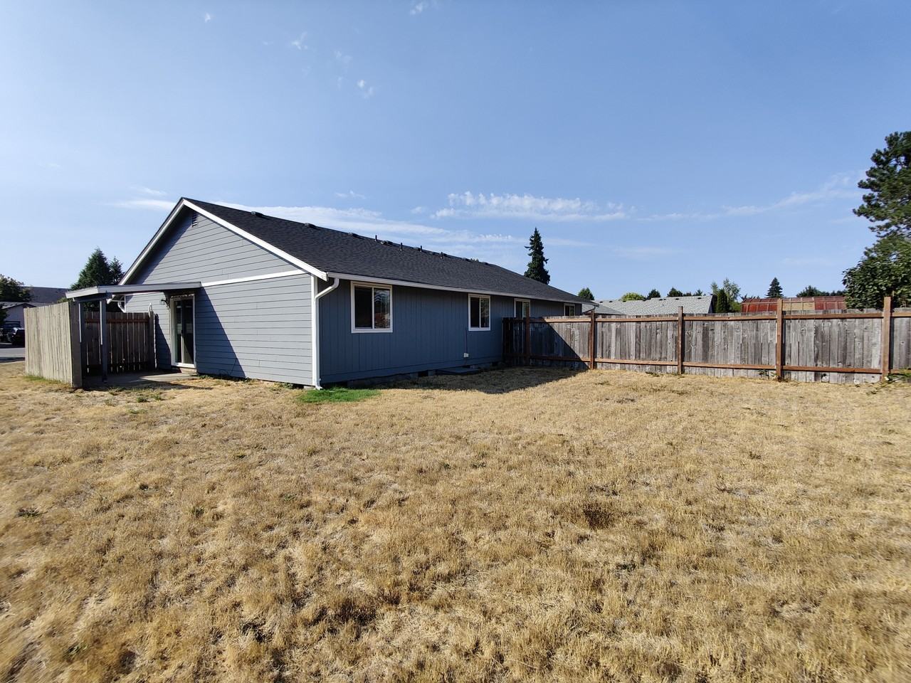 5112 Wilshire Ct Se #B - Photo 3 of 15