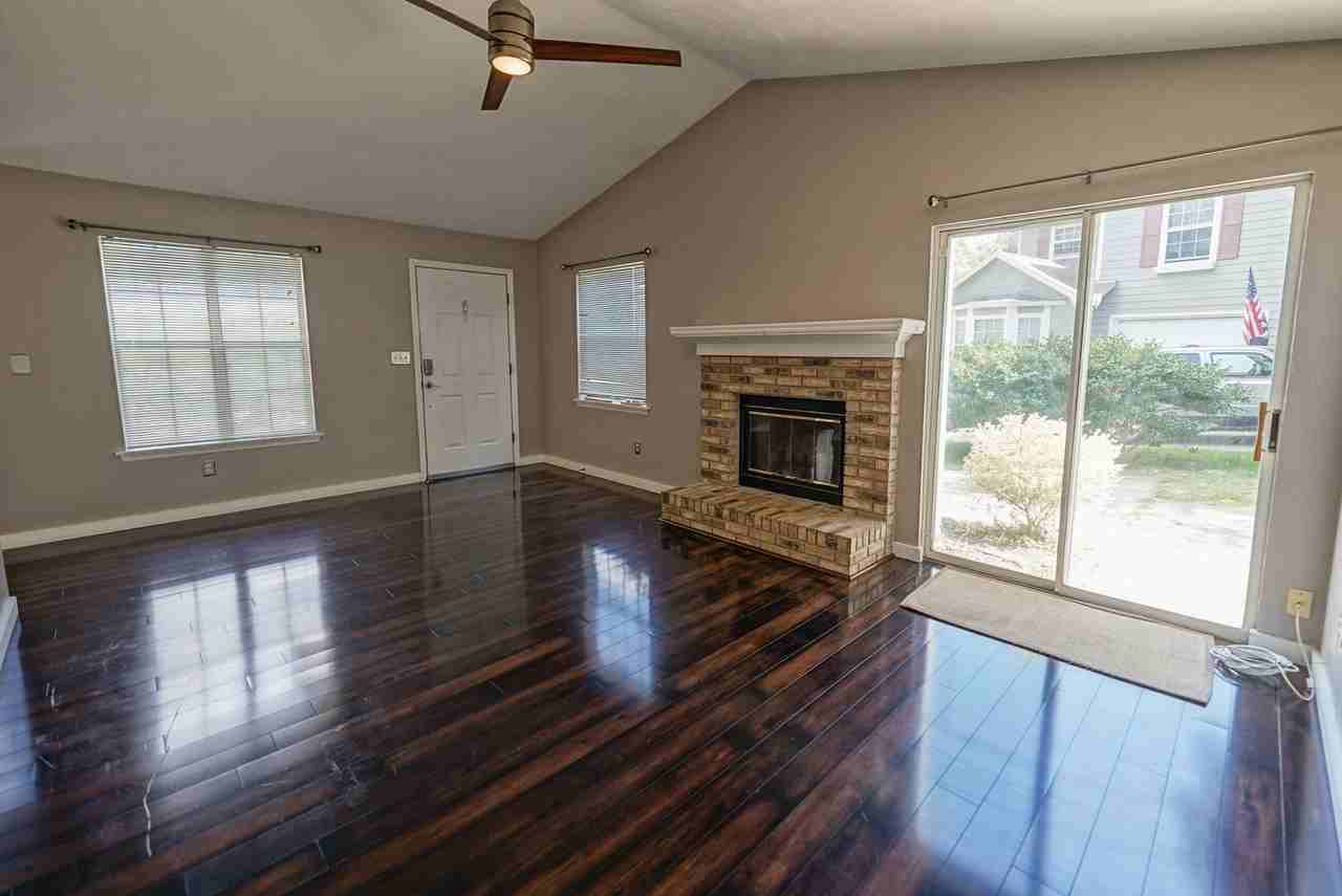 4111 Stag Run Ct - Photo 5 of 32