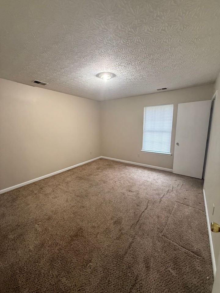 9503 Cooper Chase Ct - Photo 6 of 11