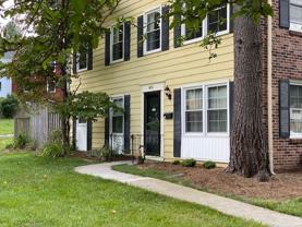 613 Cambridge Rd - Photo 1 of 1