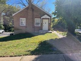 featured image of 706 Wesley Ave