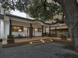 featured image of 2511 San Gabriel St
