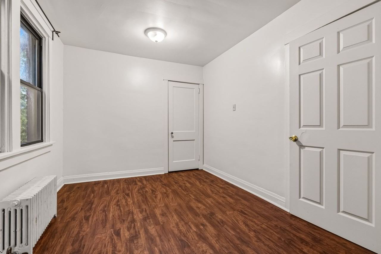 4331 Ludwick St - Photo 4 of 18