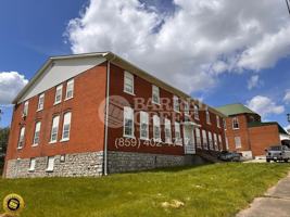 featured image of 508 N Main St