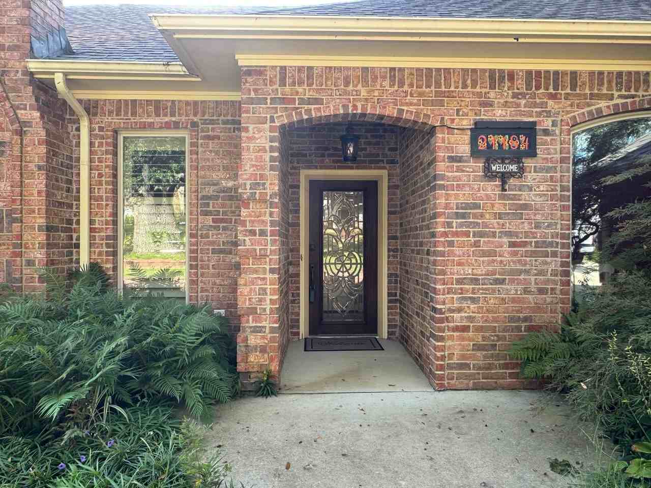 21184 Bay View Dr - Photo 5 of 50