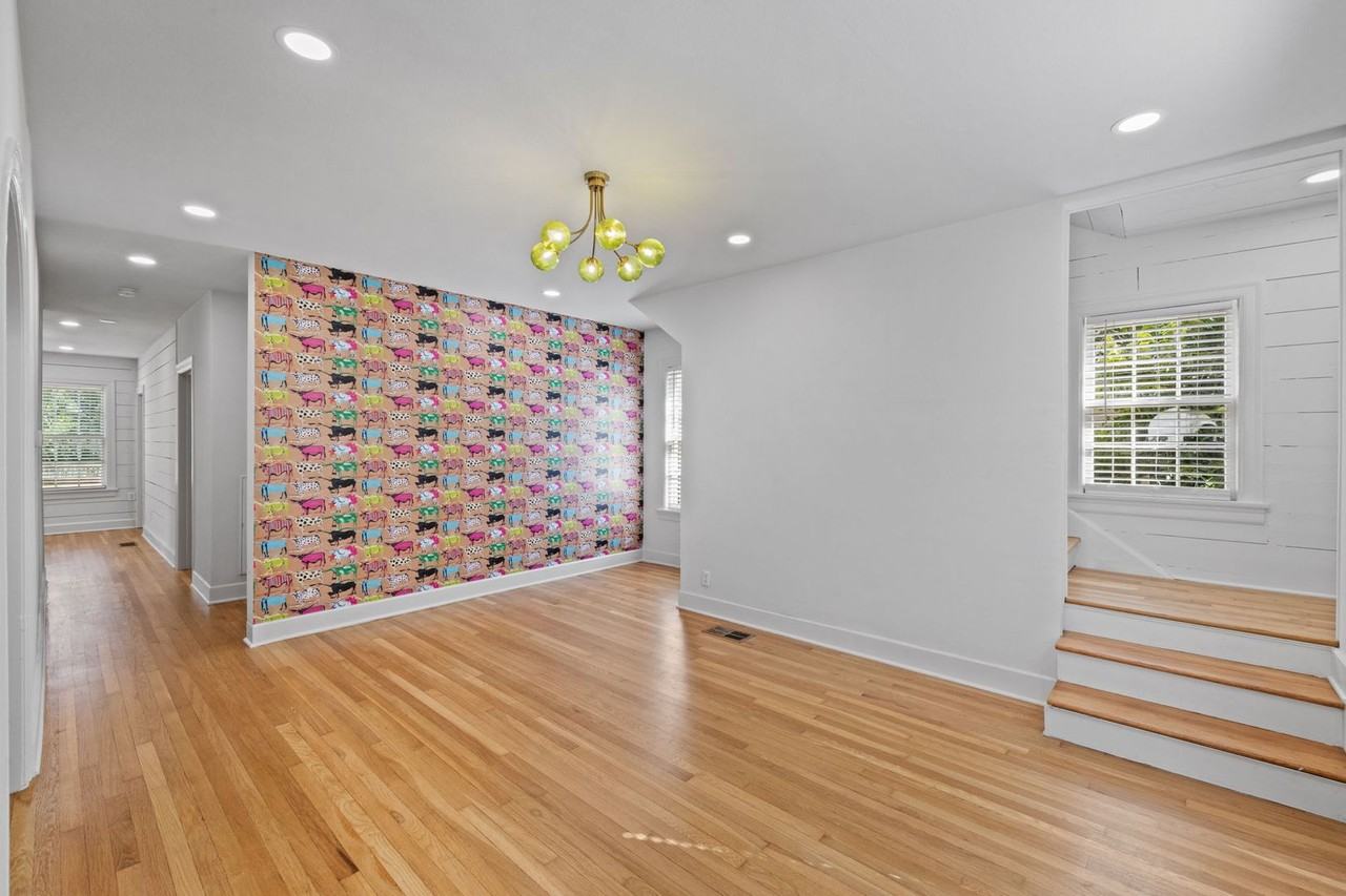 3209 Liberty St - Photo 2 of 13