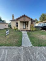 featured image of 1107 Nelson St